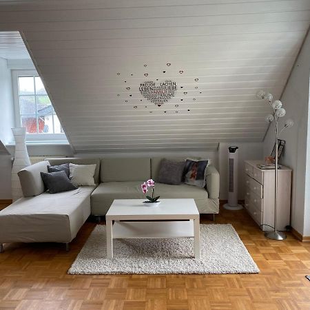 Ferienwohnung Wertevoll Welschbillig Bagian luar foto
